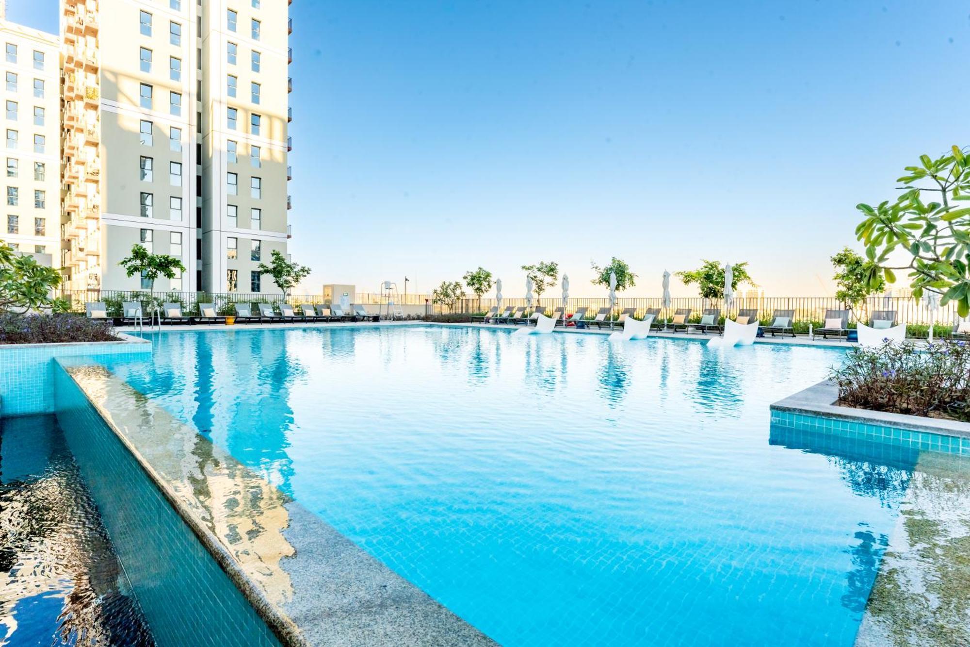 First Class Apartments In Dubai Hills - Next To Dubai Hills Mall - Socio, Collective And Golfville Towers Exterior foto