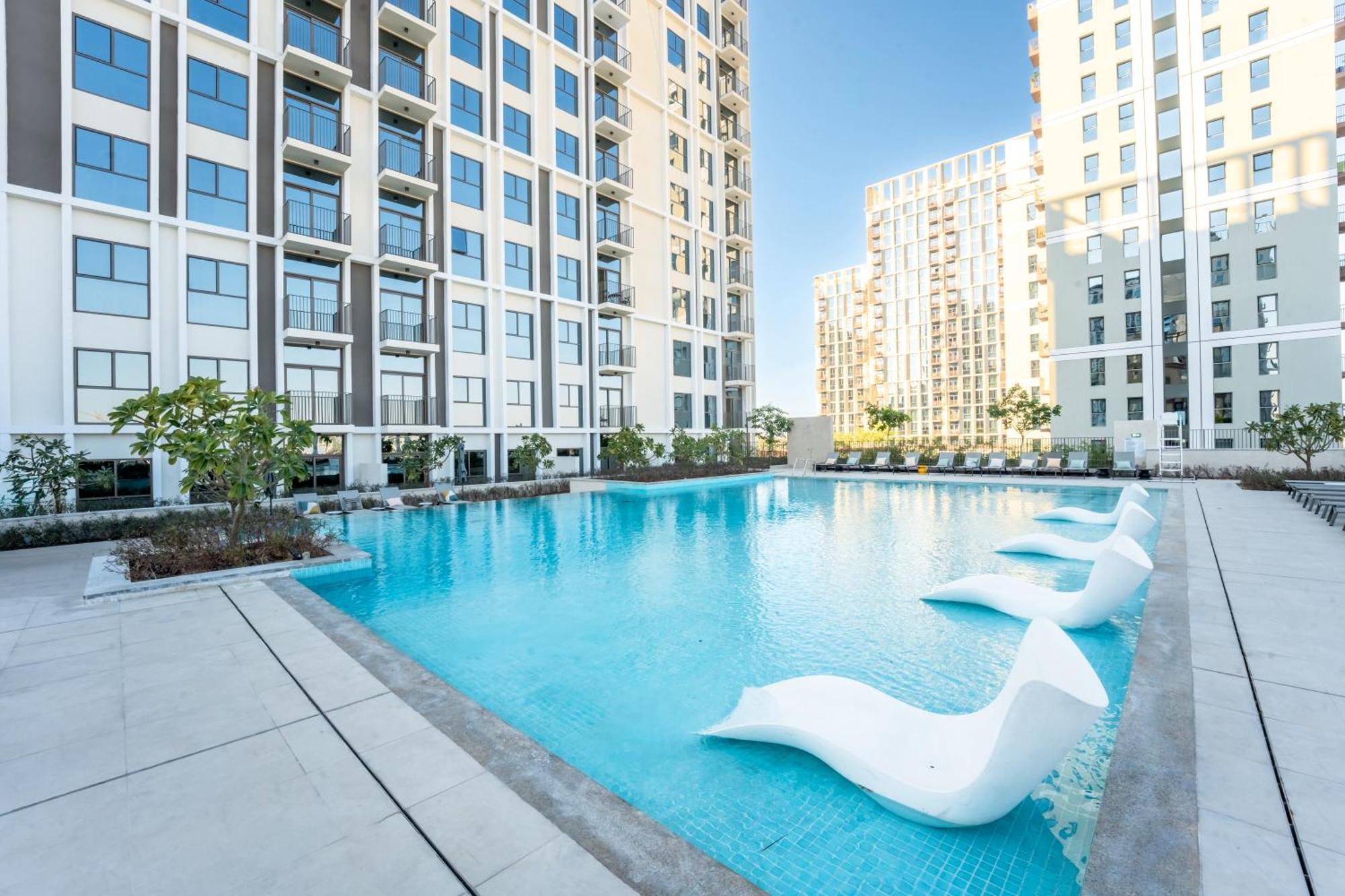 First Class Apartments In Dubai Hills - Next To Dubai Hills Mall - Socio, Collective And Golfville Towers Exterior foto